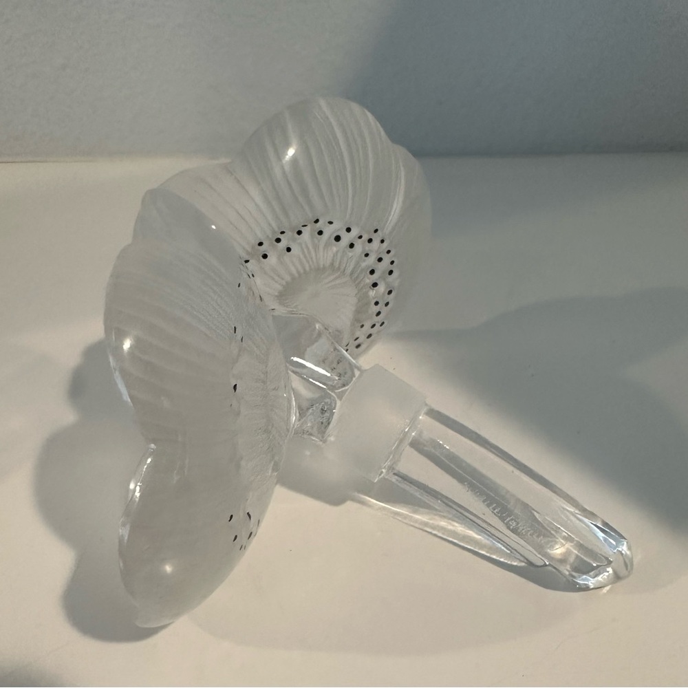 Lalique vintage anonome flower crystal perfume bottle - Picture 3 of 7